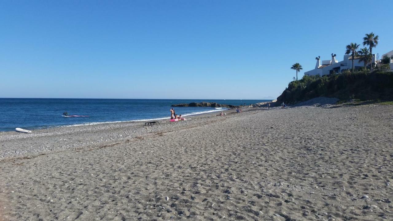 Beach-Front Bahia Dorada Эстепона Экстерьер фото